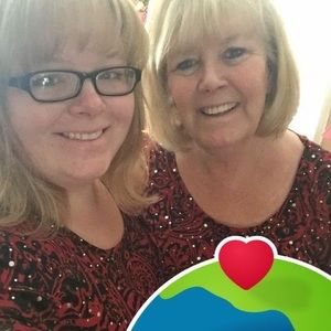 Meet your Posher, Suzanne de camp